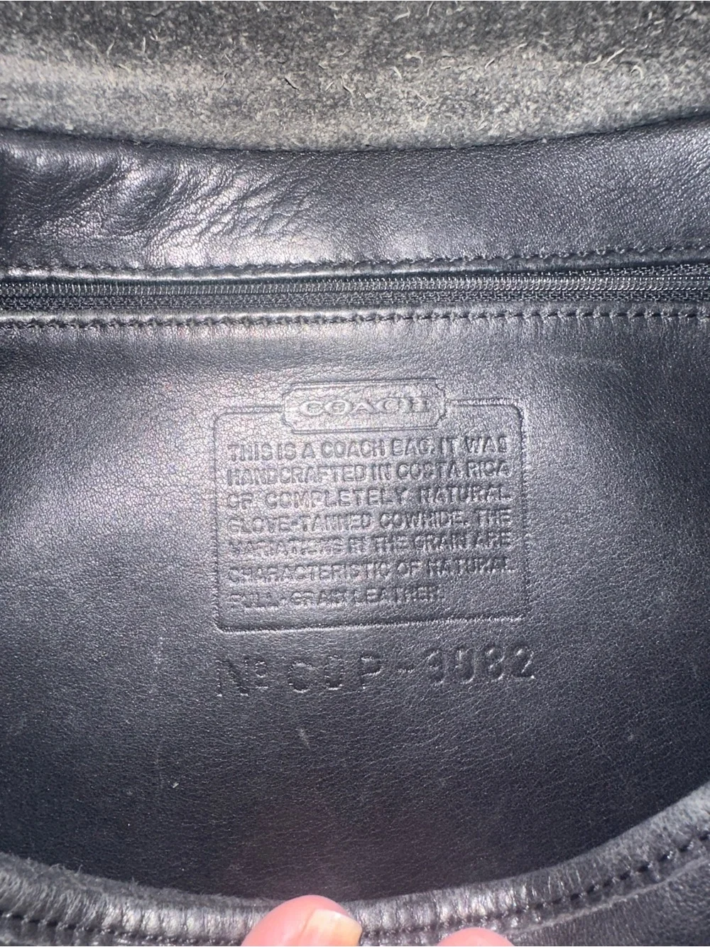 Vintage Coach Black Leather Crossbody Bag 9082 - 90’s